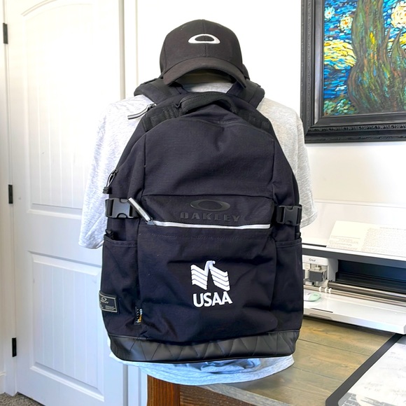 Oakley Bags Oakley 23l Utility Backpack Wusaa Logo Black Poshmark
